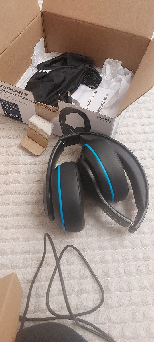 Căști wireless Blaupunkt foto 2