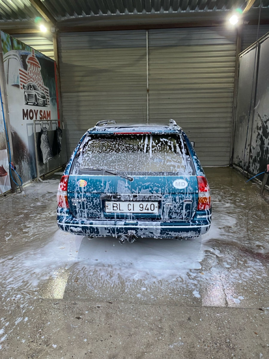 Ford Escort фото 0