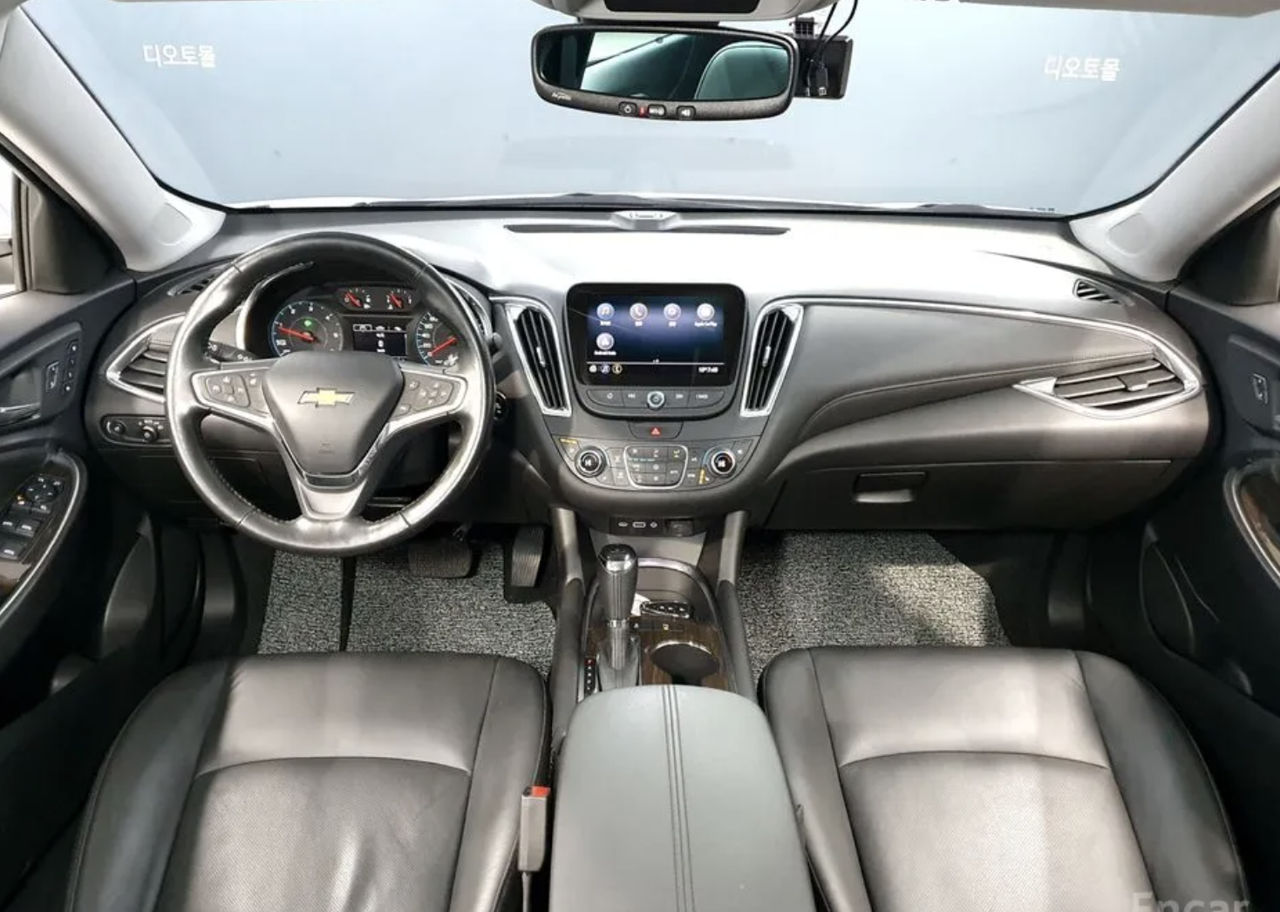 Chevrolet Malibu foto 5