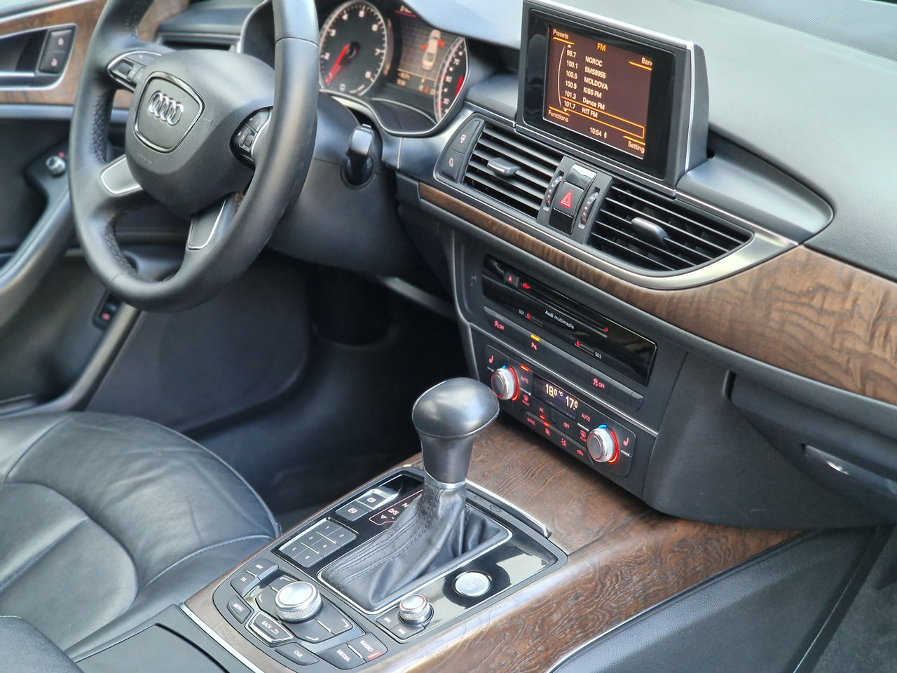 Audi A6 foto 13