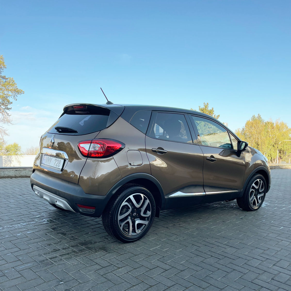 Renault Captur foto 2