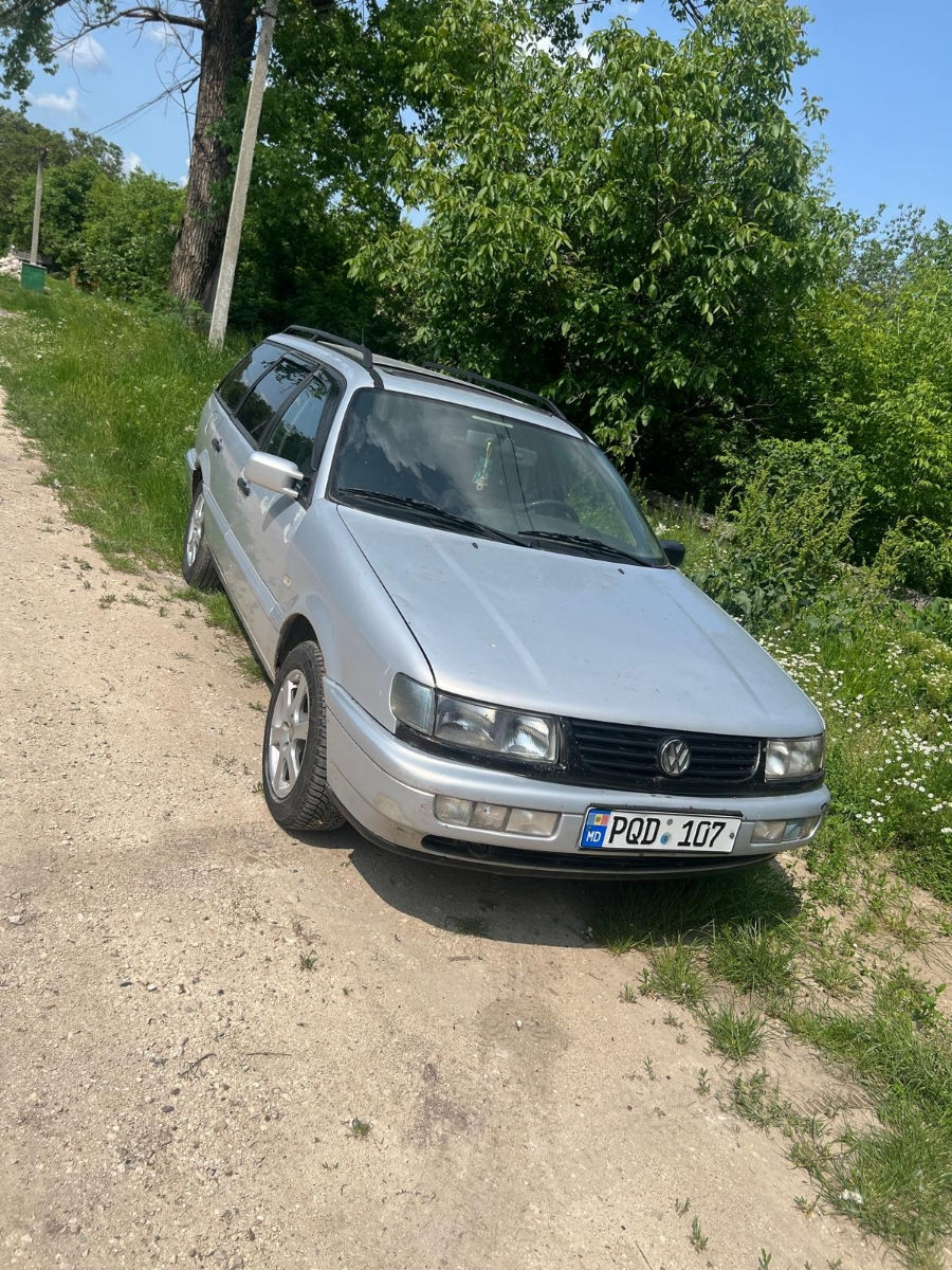 Volkswagen Passat фото 0