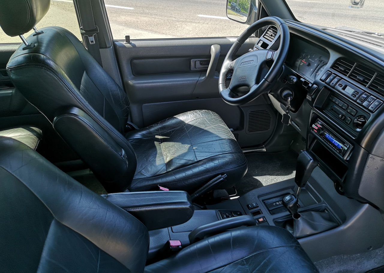 Isuzu Trooper foto 11