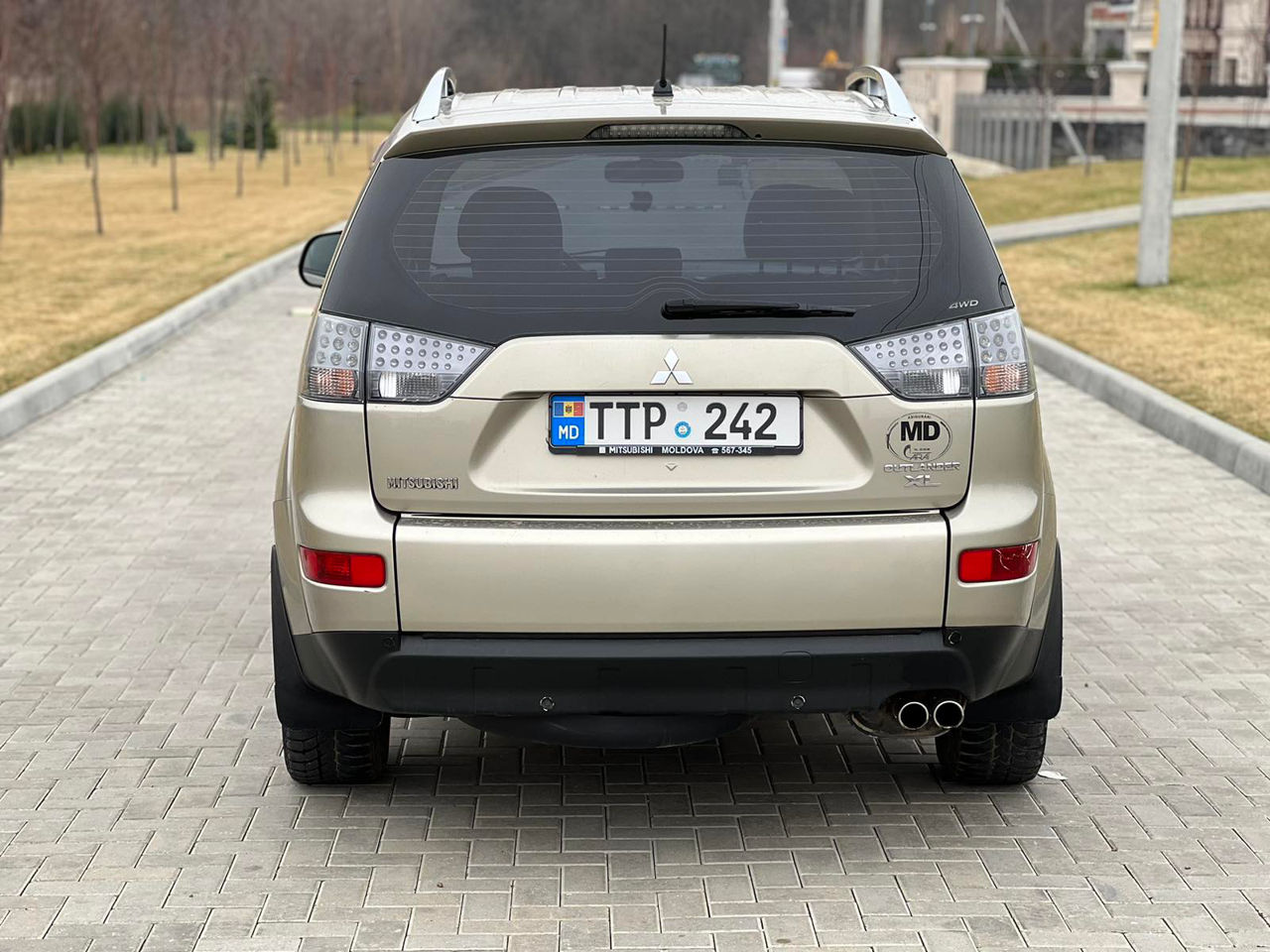 Mitsubishi Outlander foto 5