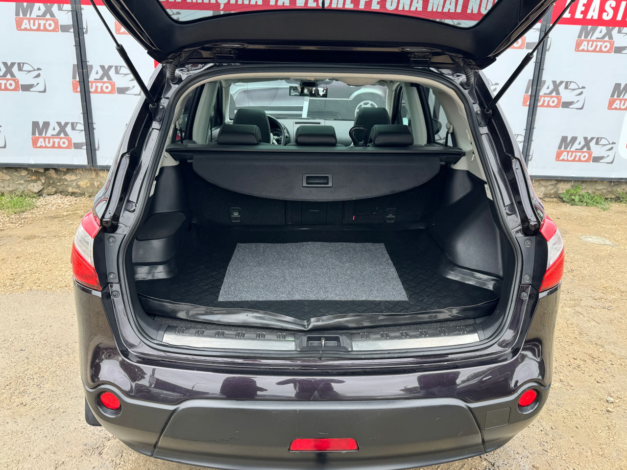 Nissan Qashqai+2