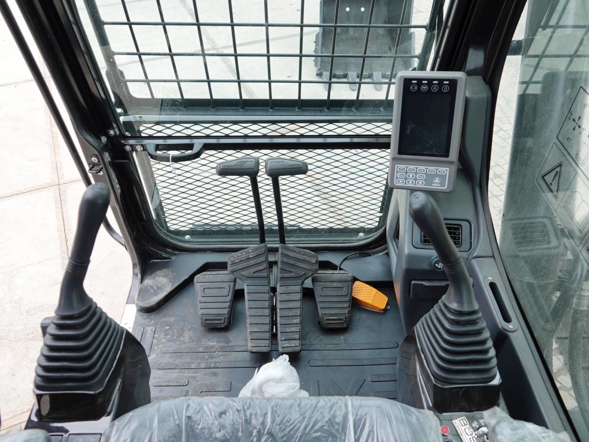 Excavator 1m3 фото 2