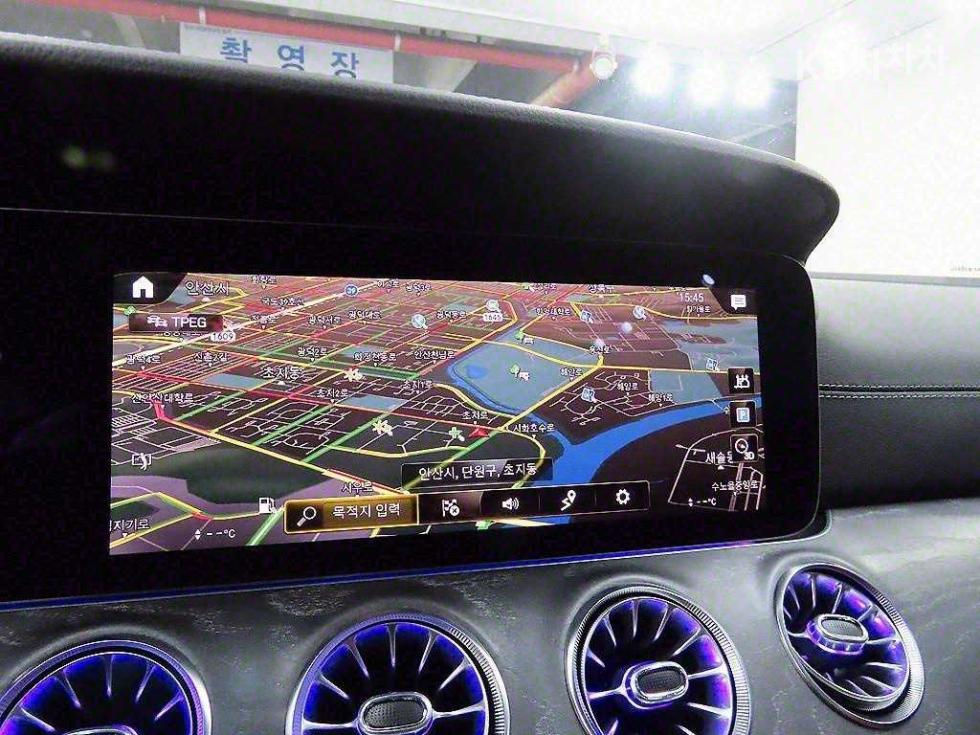 Mercedes CLS-Class фото 11