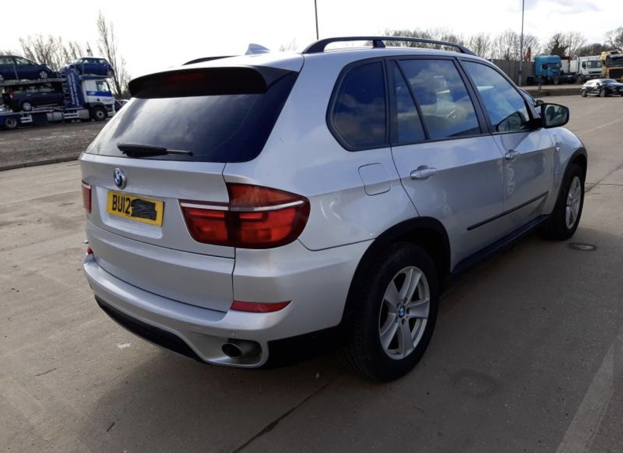 Bmw X5 e70. 2012 3.0d N57 foto 2