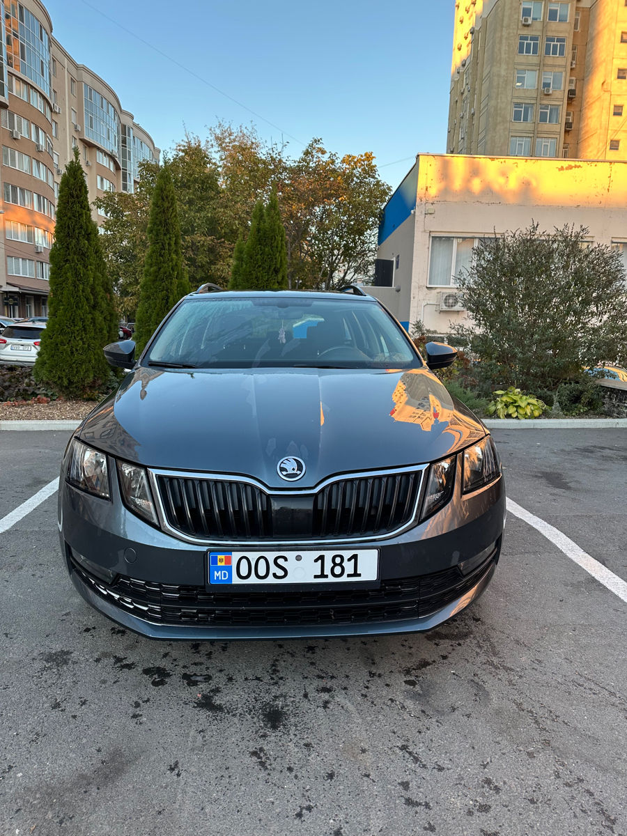 Skoda Octavia foto 2