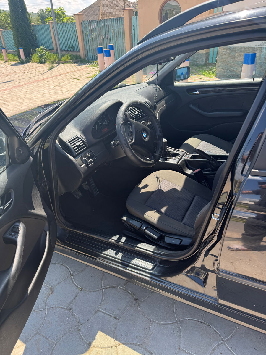 BMW 3 Series фото 4
