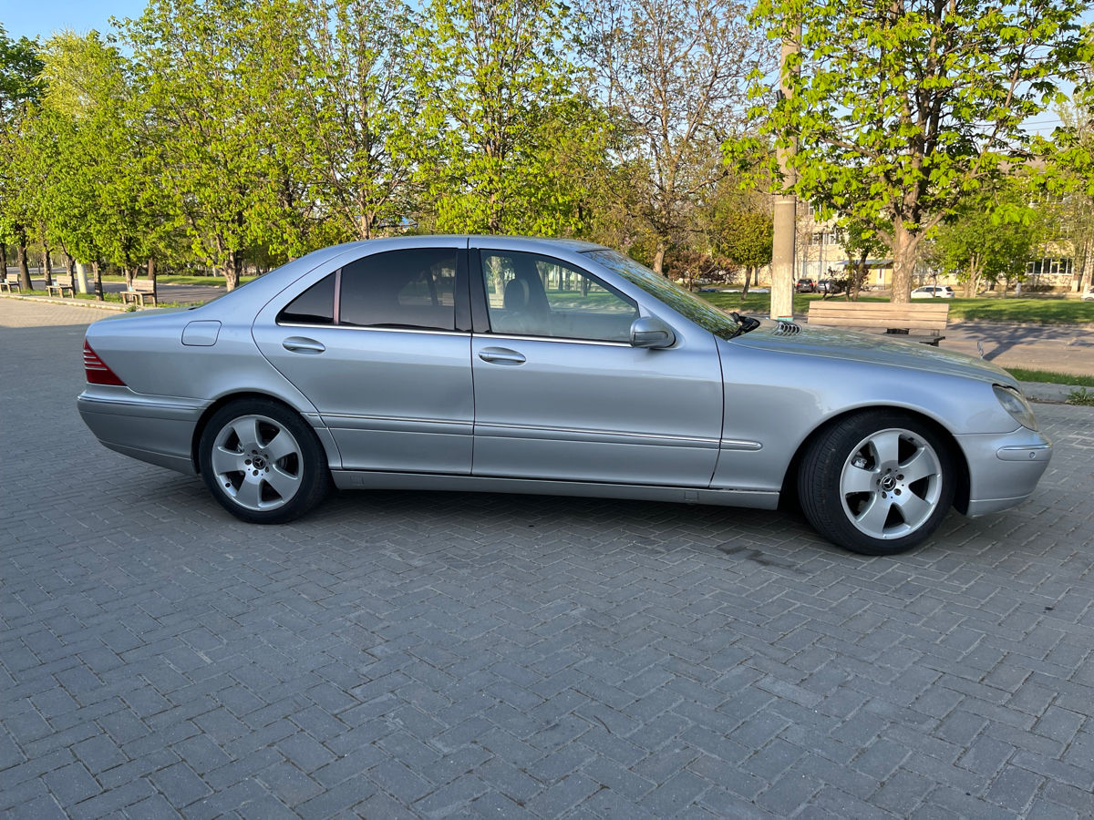 Mercedes S-Class foto 3