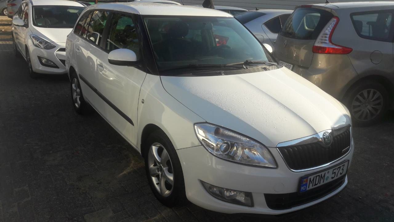 Auto-chirie авто-прокат rent-car 24/24 foto 1