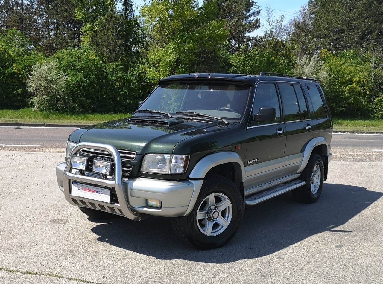 Isuzu Trooper foto 6