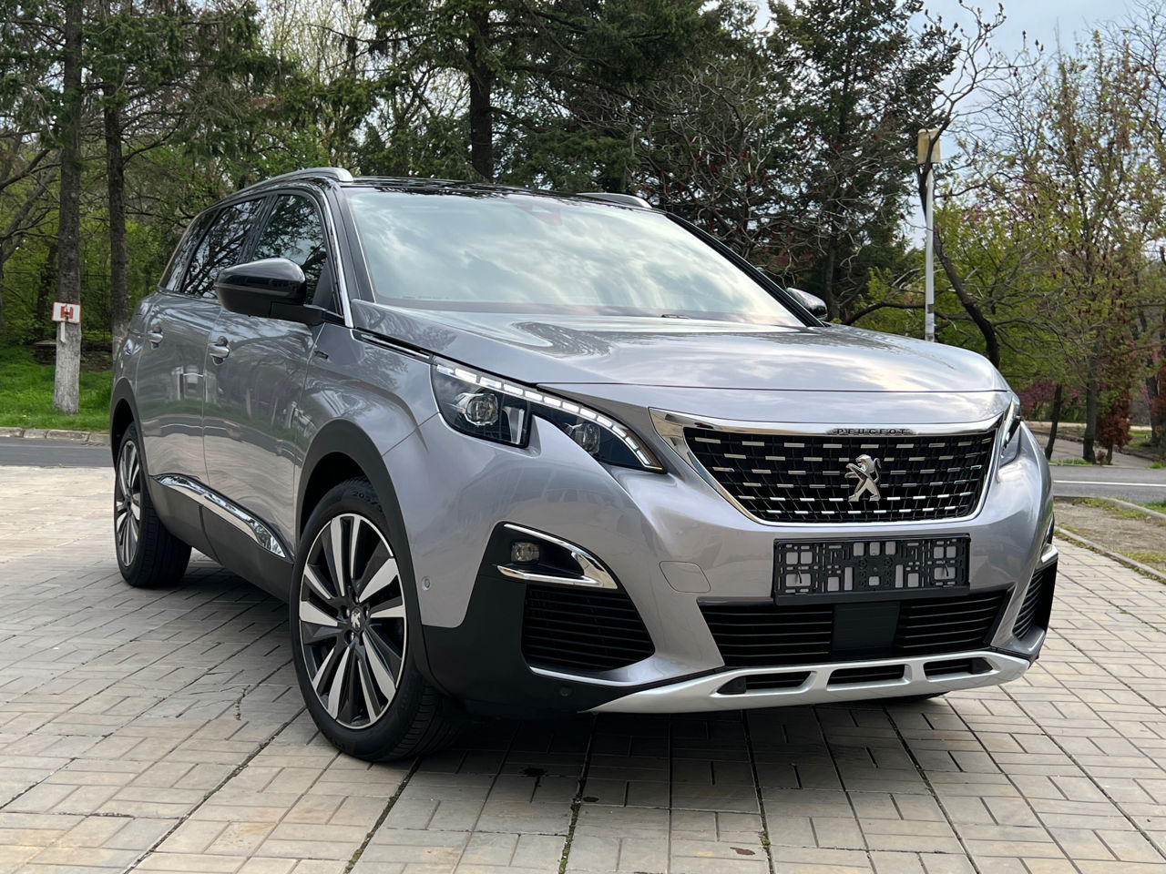 Peugeot 5008 foto 8