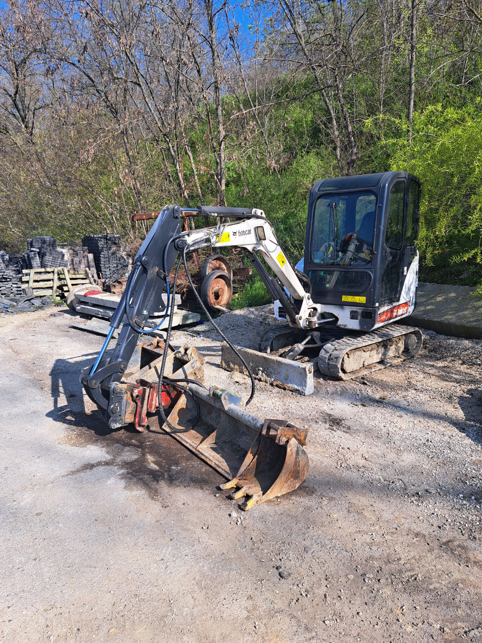 Excavator Bobcat 328