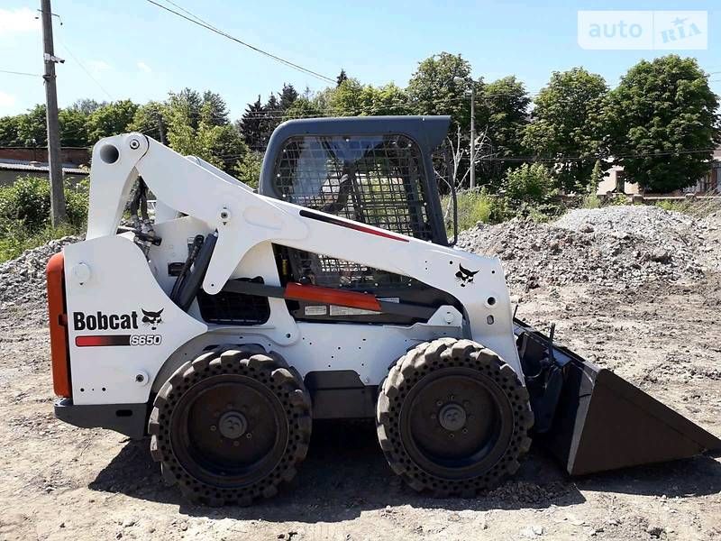 Servici bobcat 350 lei/ches/ transfer./ Каток. Compactot фото 2