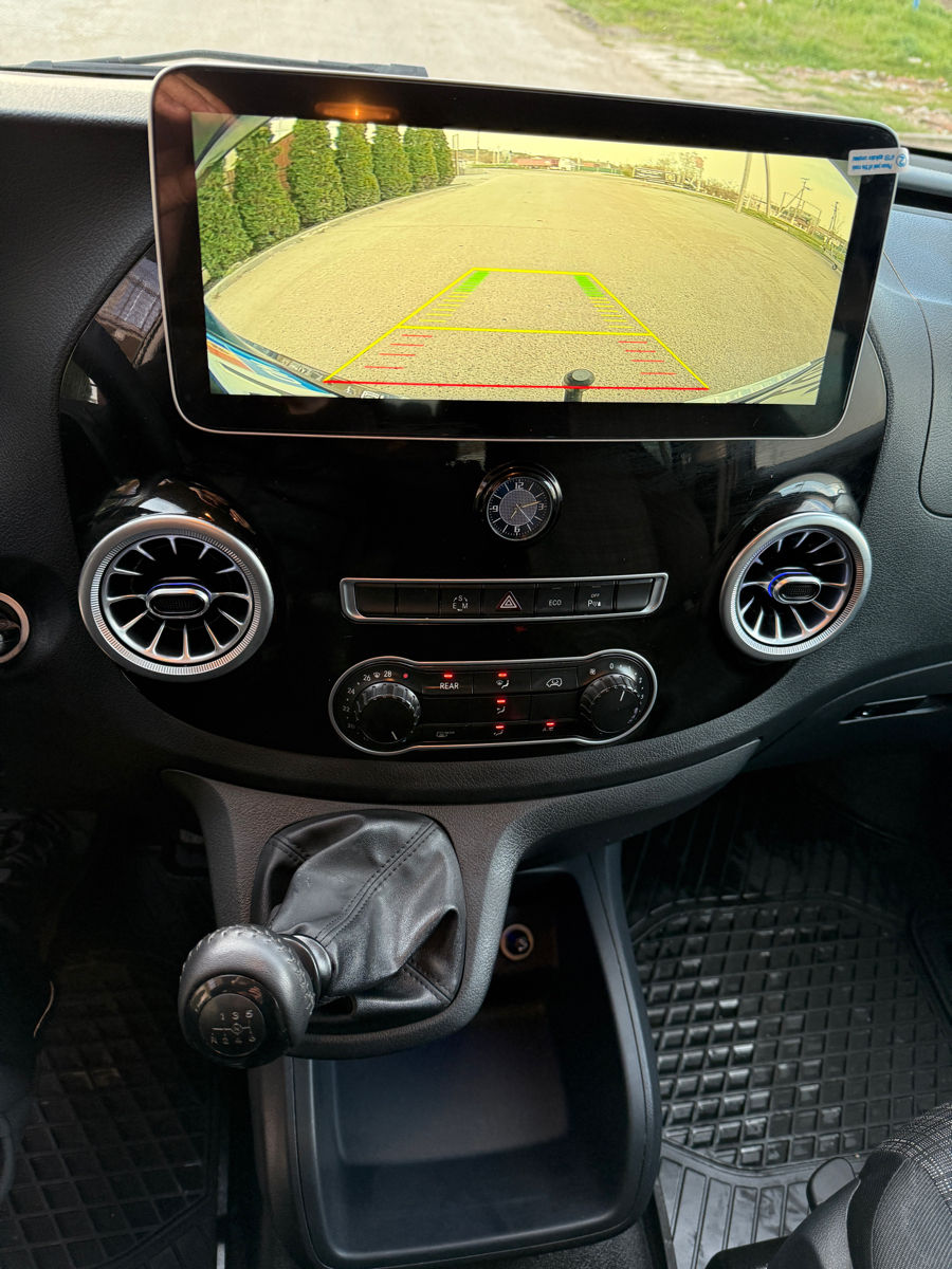 Mercedes Vito foto 15