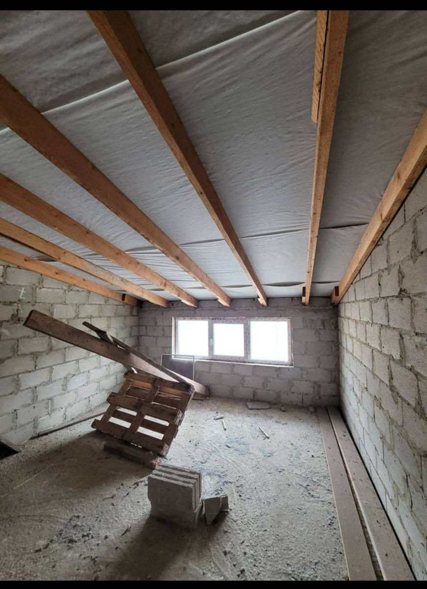 Depozit/garaj/producere 137m2 în chirie pe termen scurt ori lung, 380/220 foto 9