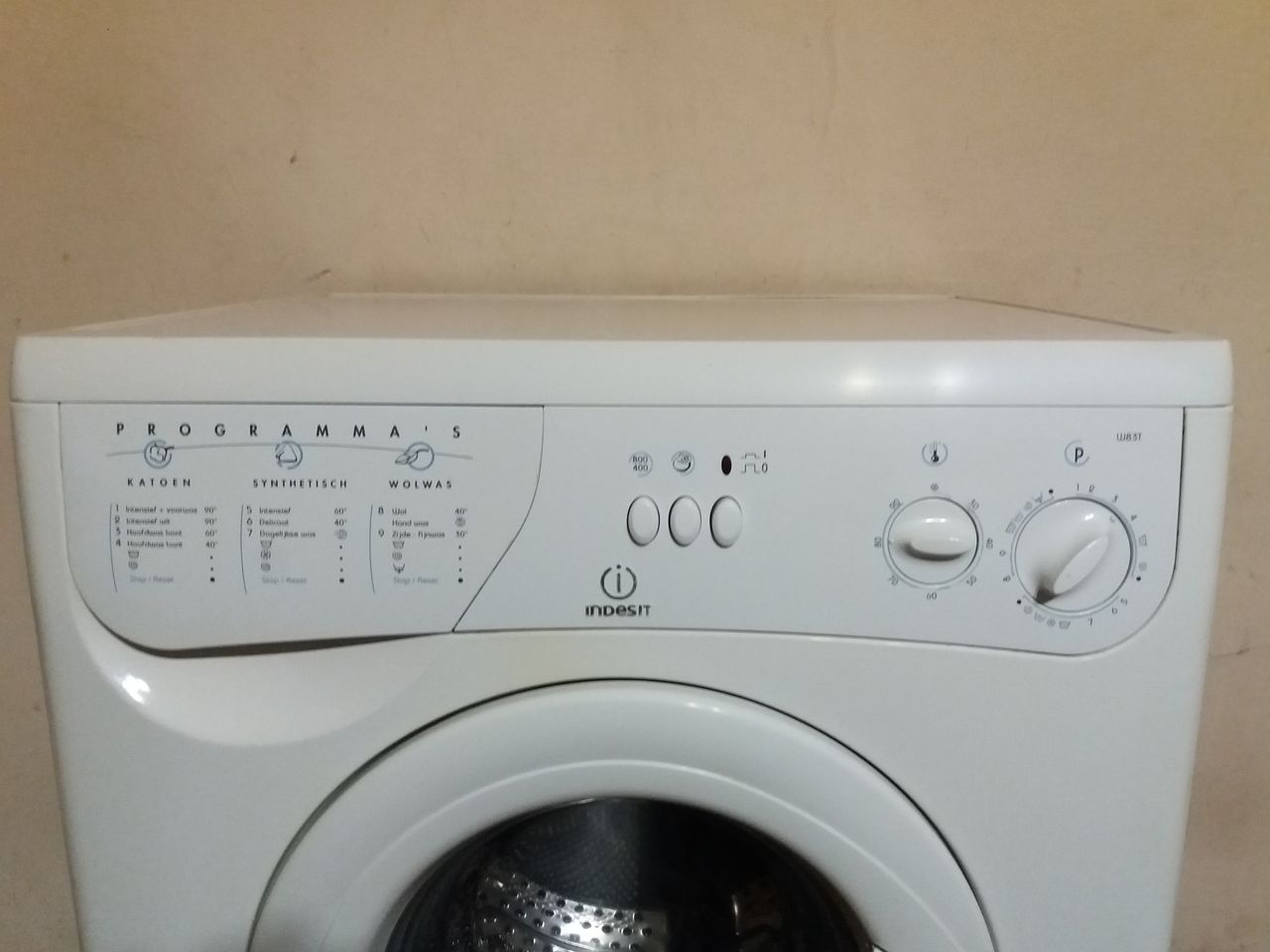 indesit w83