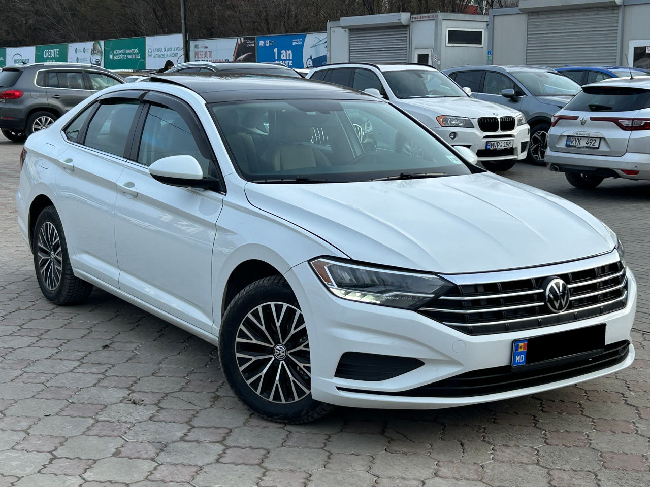 Volkswagen Jetta foto 4