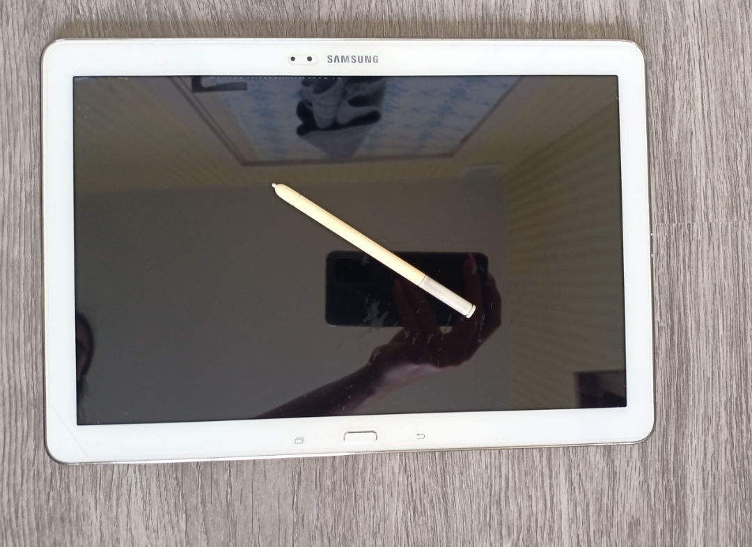 Планшет Samsung Galaxy NotePro SM-P901 12.2" 3G 32GB