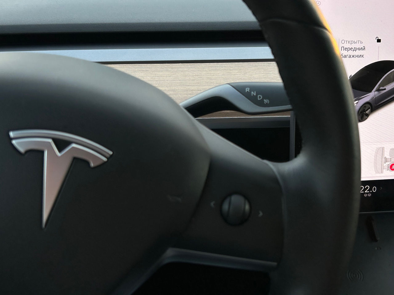 Tesla Model 3 foto 10