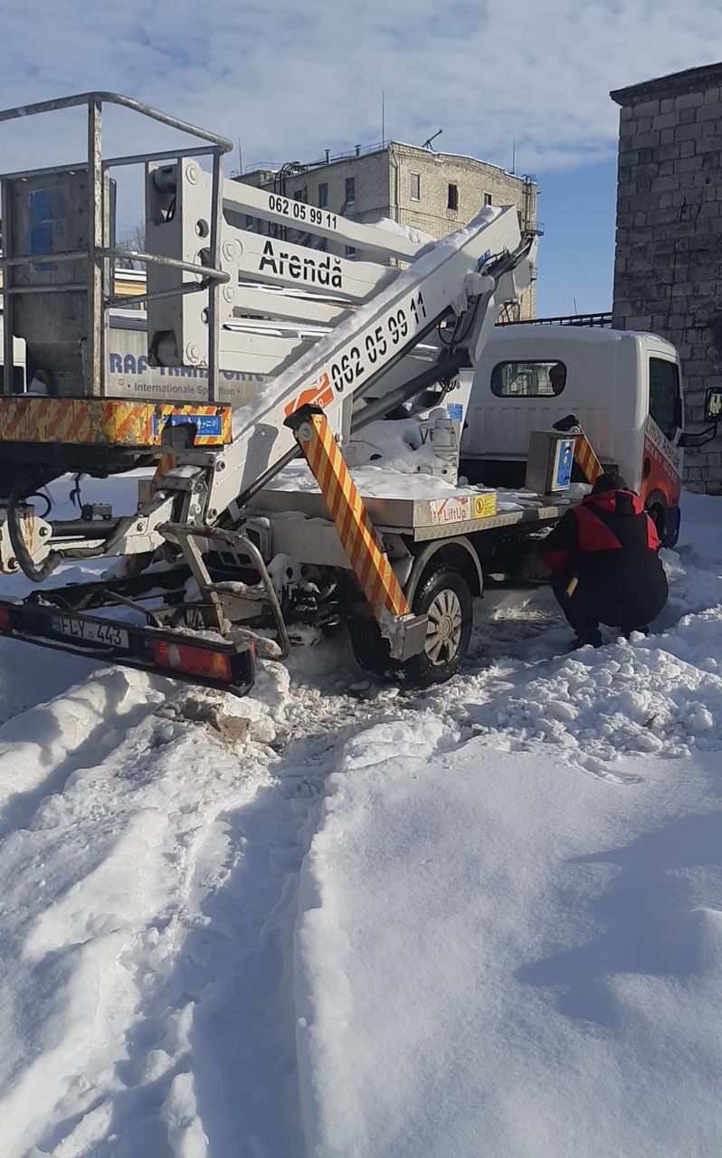 Compania Lift Up oferă în arendă autoturnuri/ автовышки.Calitatea 110% .Cele mai noi Mașini!!! foto 2