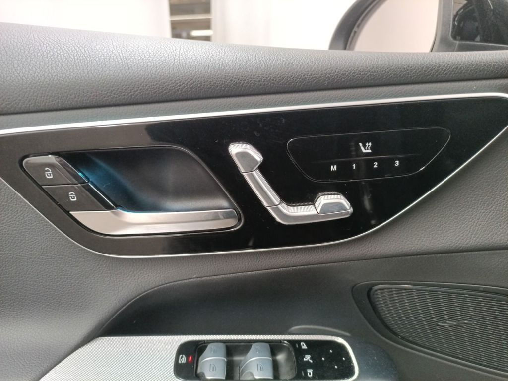 Mercedes GLC фото 10