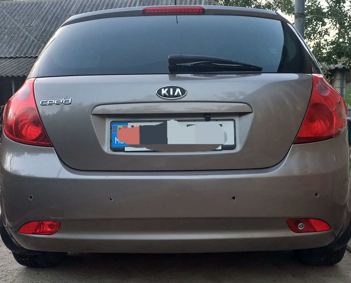 KIA Ceed foto 2