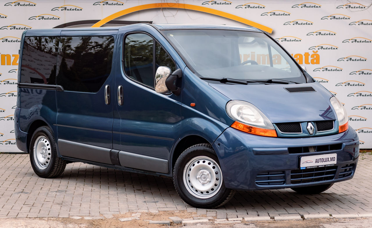 Renault Trafic foto 0