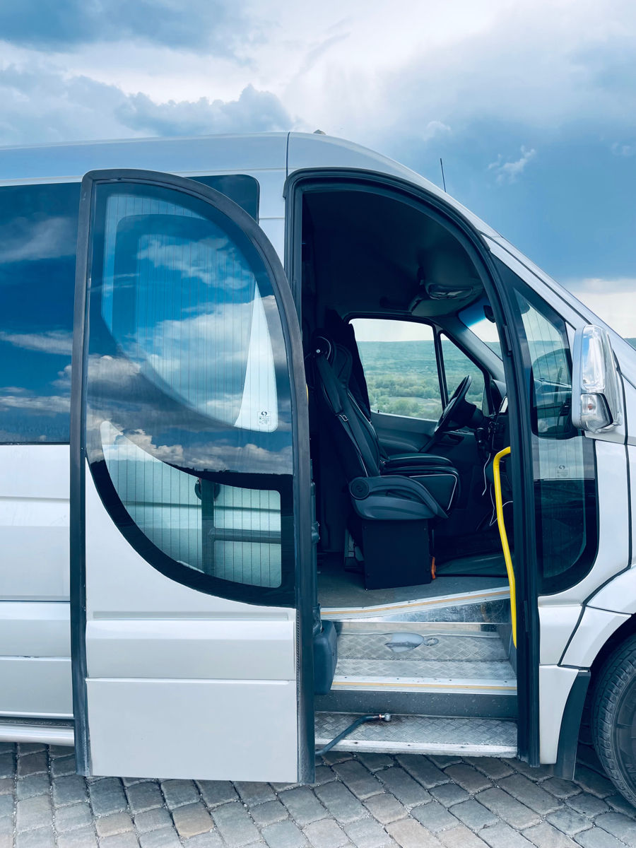 Mercedes Sprinter 519 foto 3