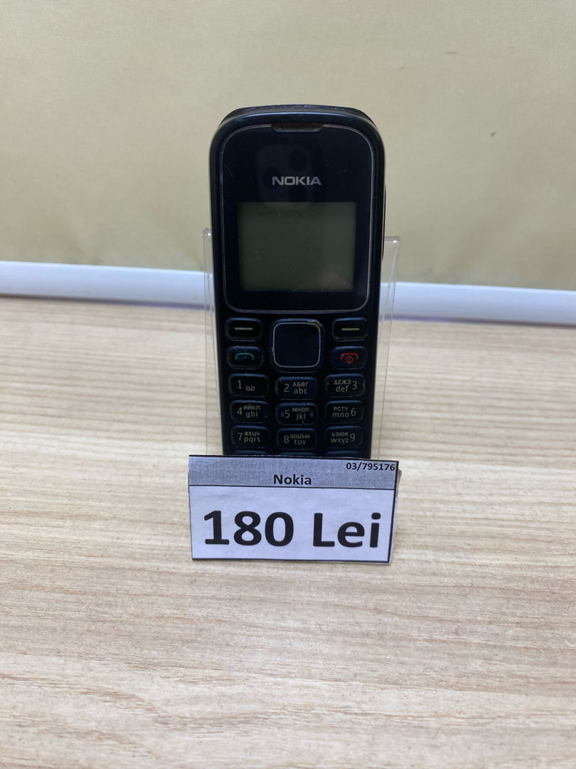 Telefon cu butoane Nokia 180 lei