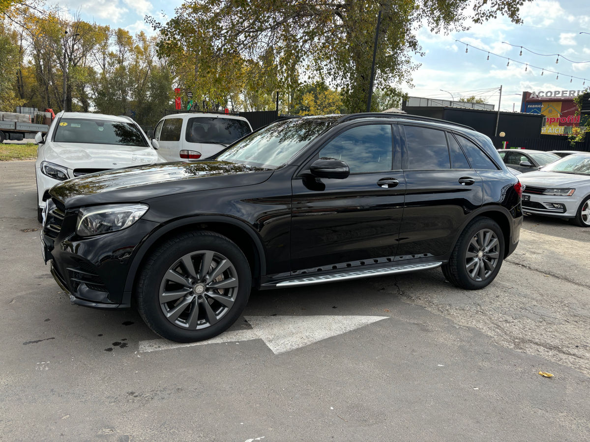 Mercedes GLC foto 2