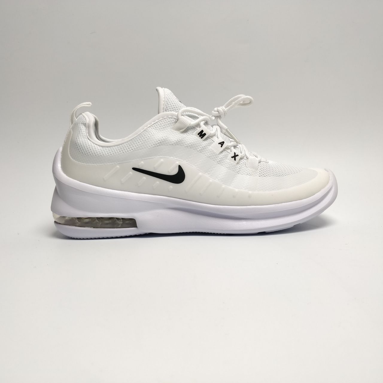 nike axis white