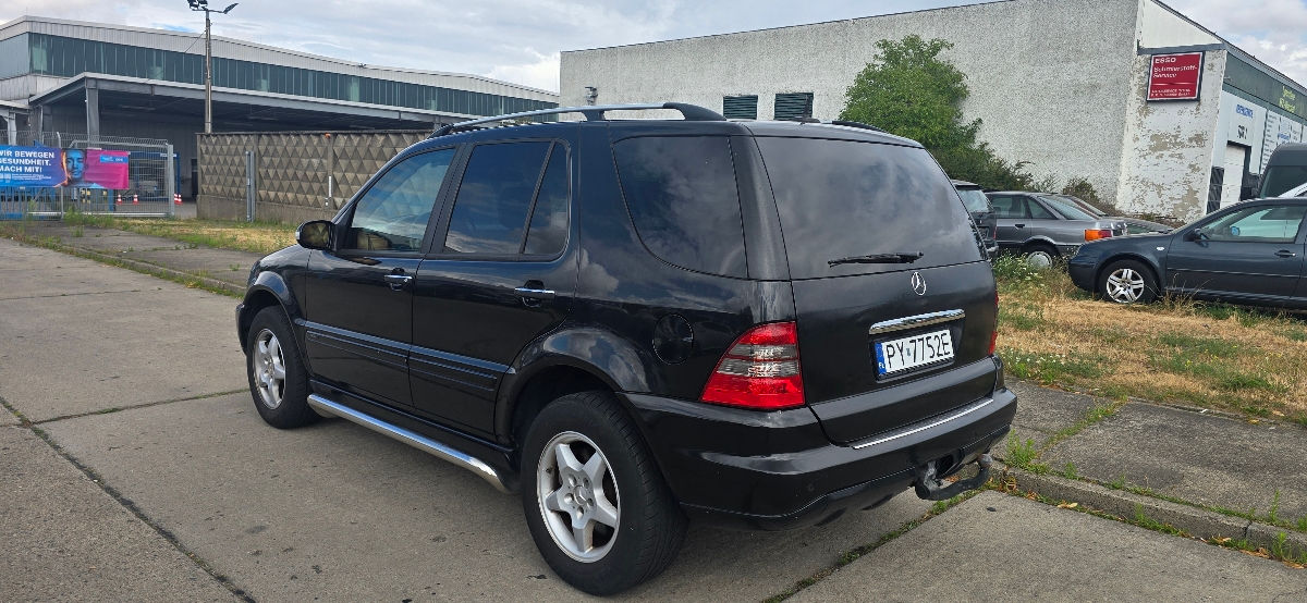 Mercedes M-Class фото 1