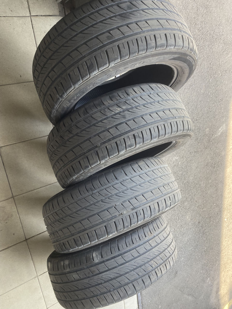 255/50 R19