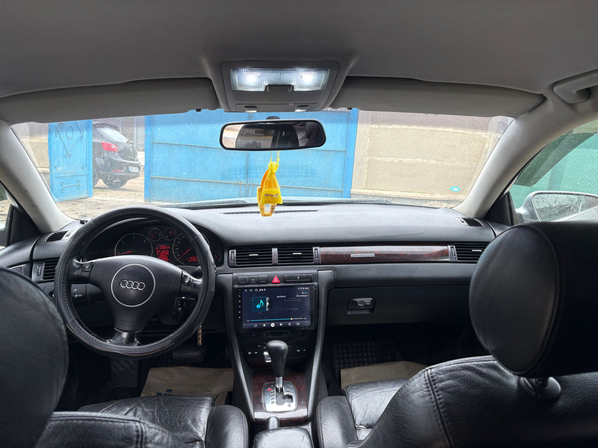 Audi A6 фото 1