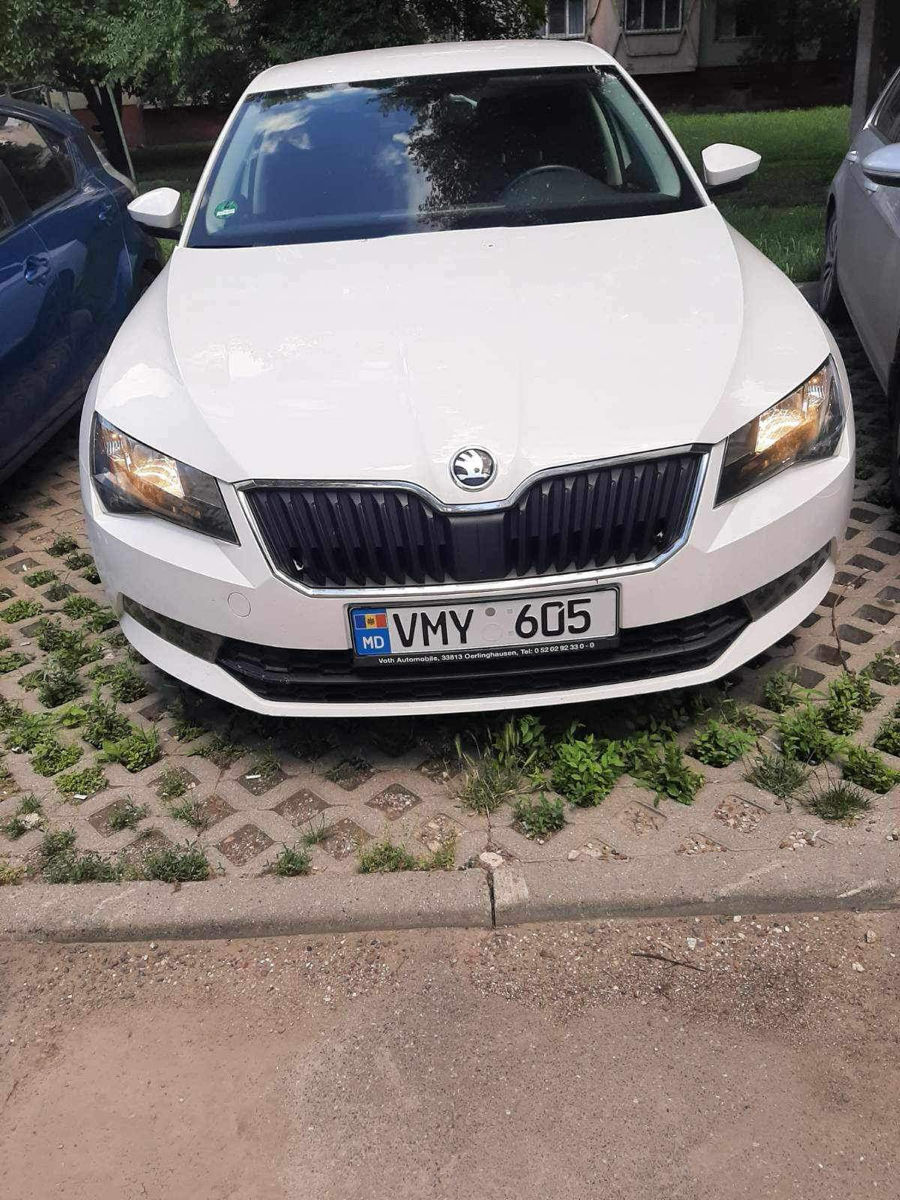 Skoda Superb foto 0