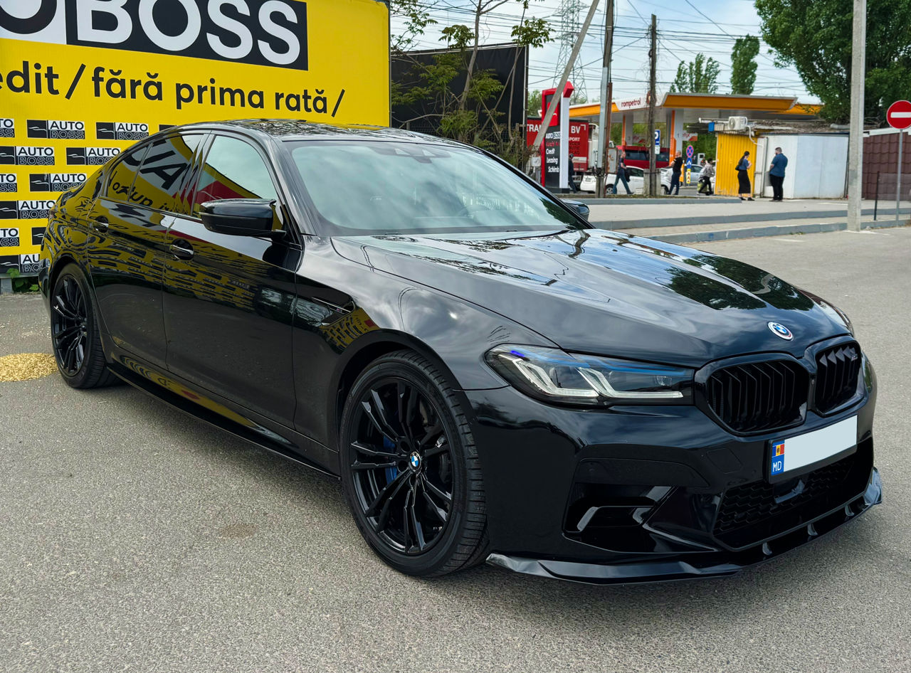 BMW M5 фото 1