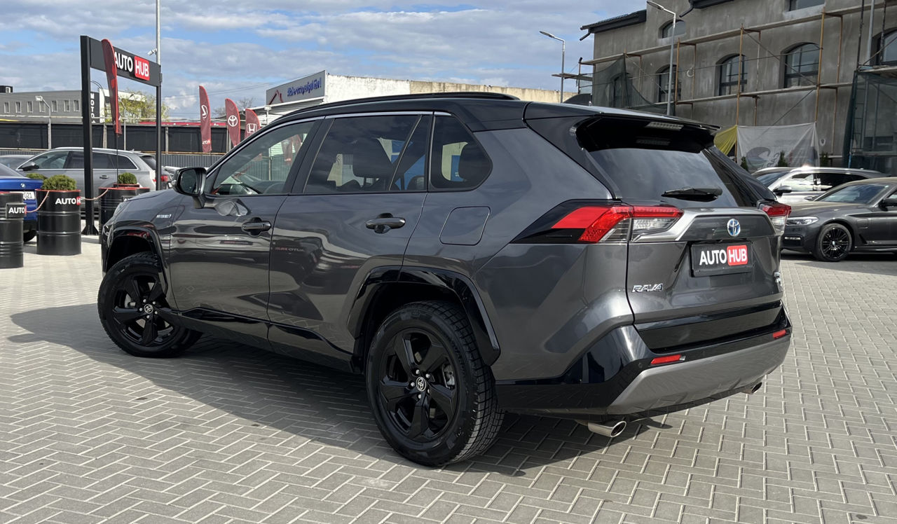 Toyota Rav 4 foto 4