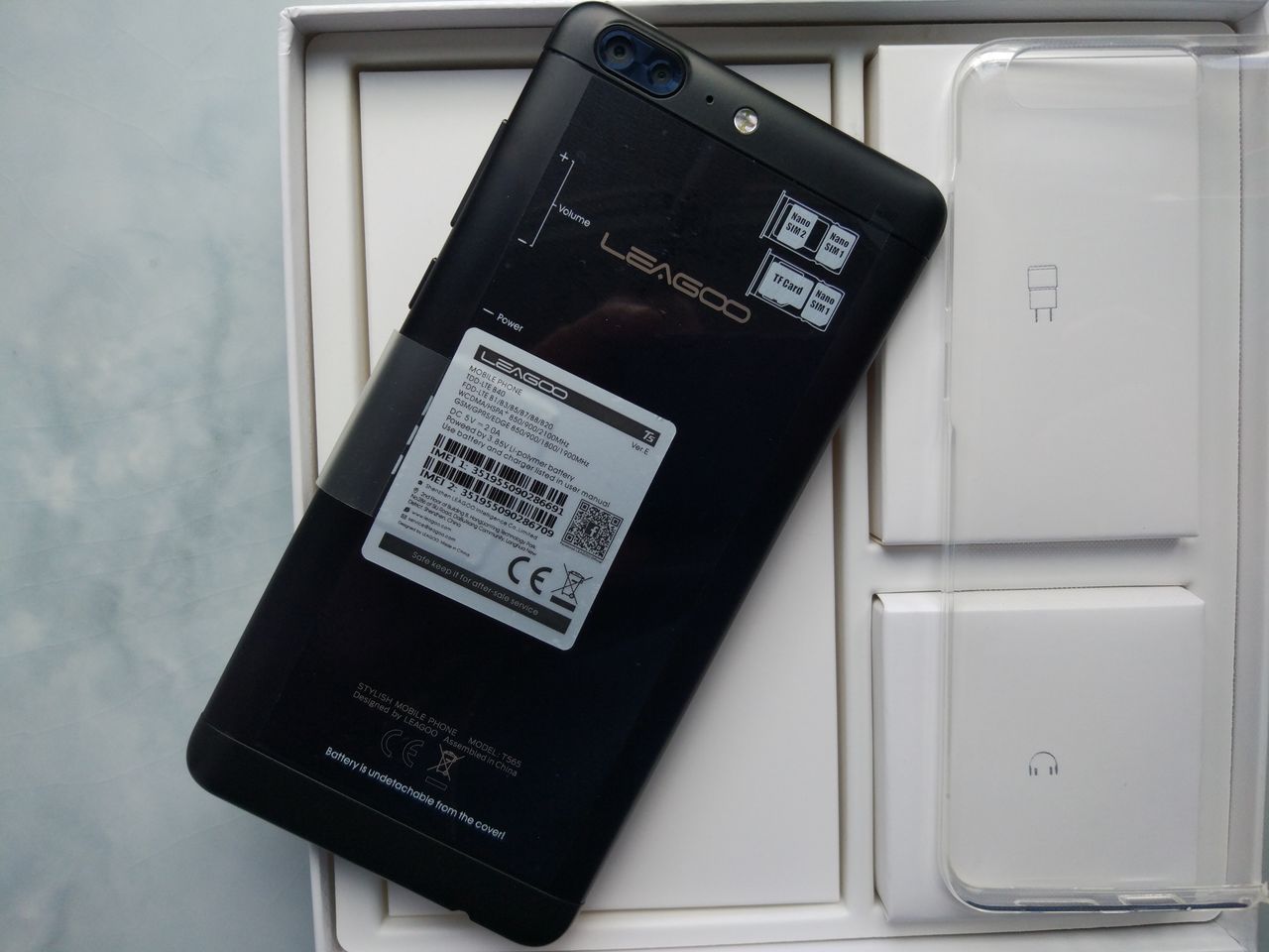 Продам новый безрамочный Umi Crystal (4/64GB) и Elephone P8 Mini (4/64GB) и  Leagoo T5(4/64GB) (Nou)