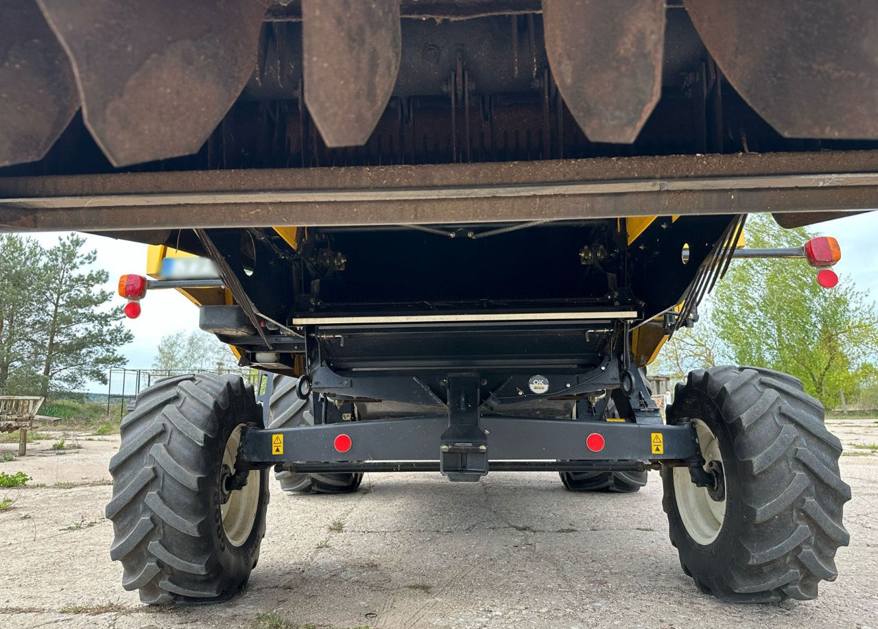 New Holland TC5060 foto 6