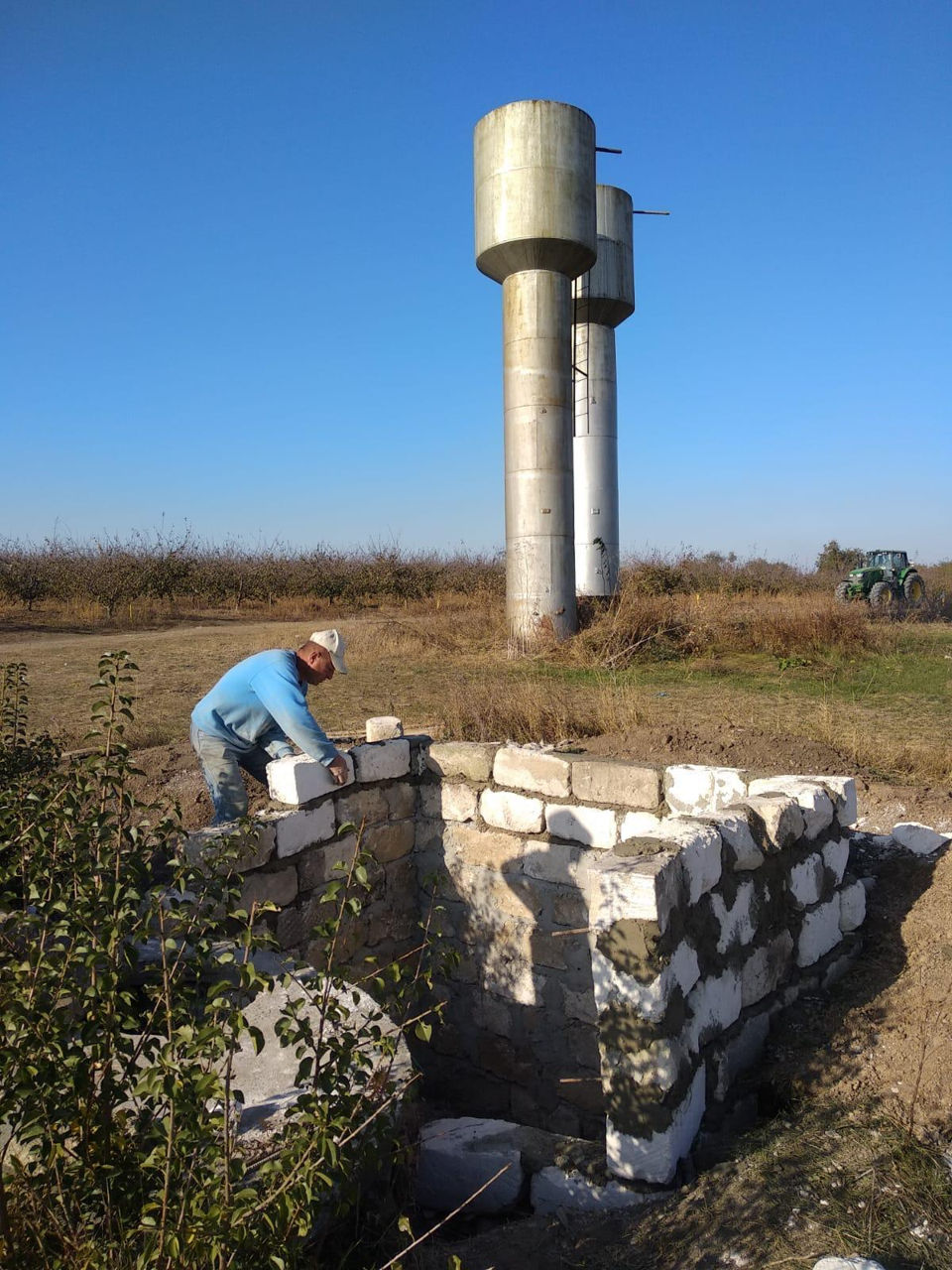 Vanzare Teren Agricol Ferma Depozit Arteziana 380v Bazin foto 12