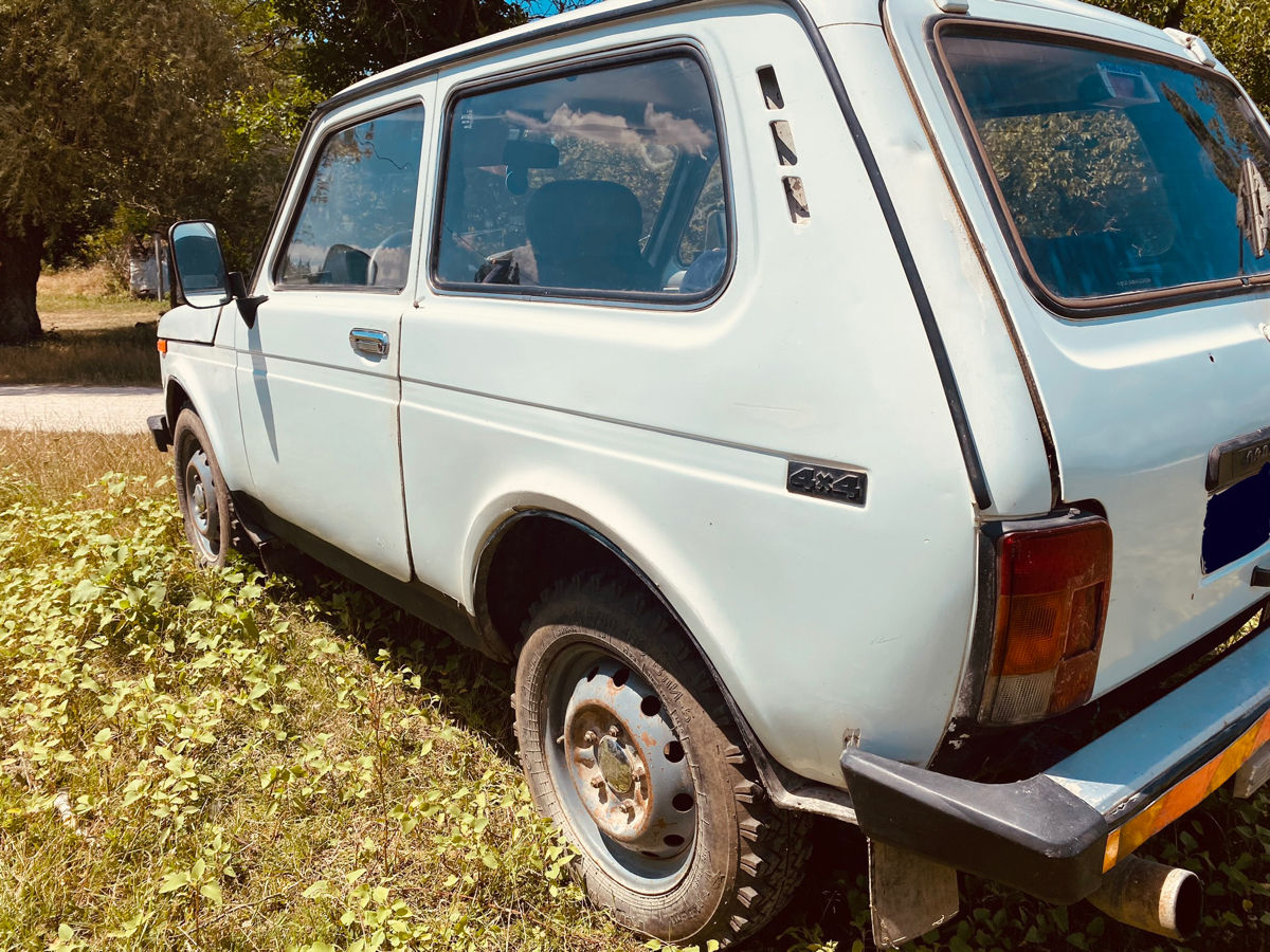ВАЗ 2121 Niva foto 3