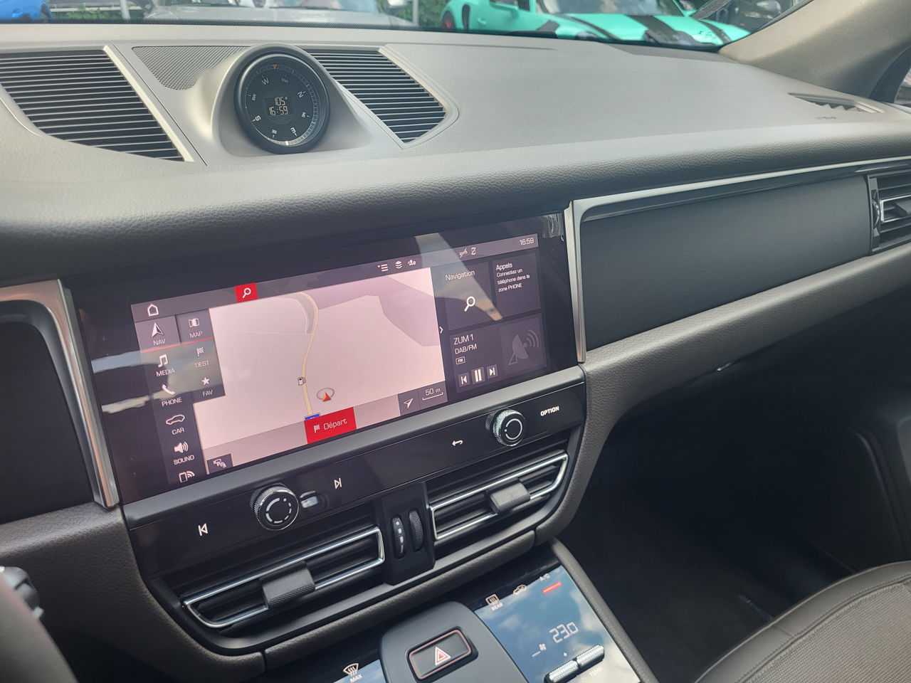 Porsche Macan foto 16