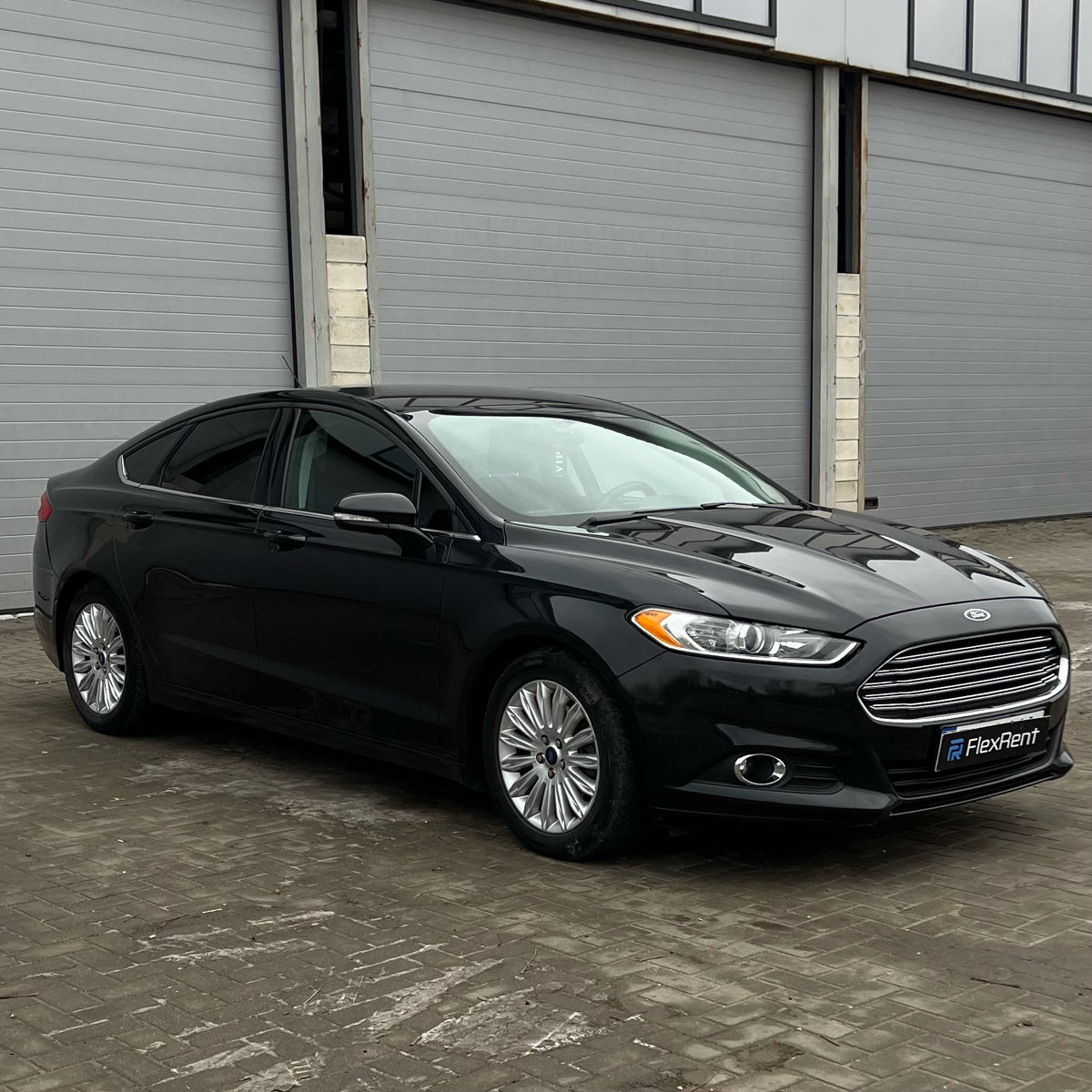 Ford Fusion chirie auto rent car foto 0