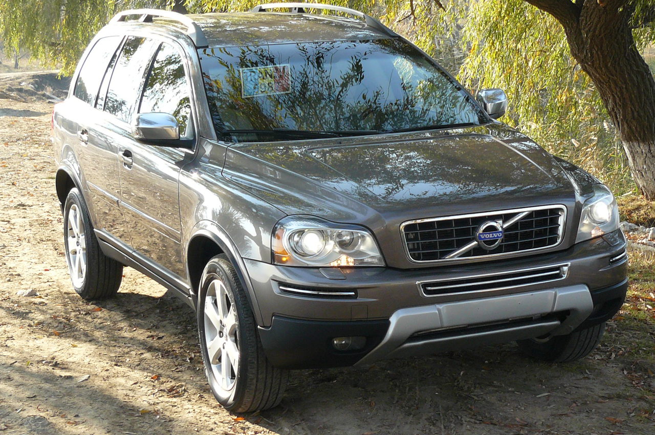 Xc90 2008 года. Volvo xc90 2011. Volvo xc90 2001. Volvo xc90 200. Вольво хс90 2011 года.