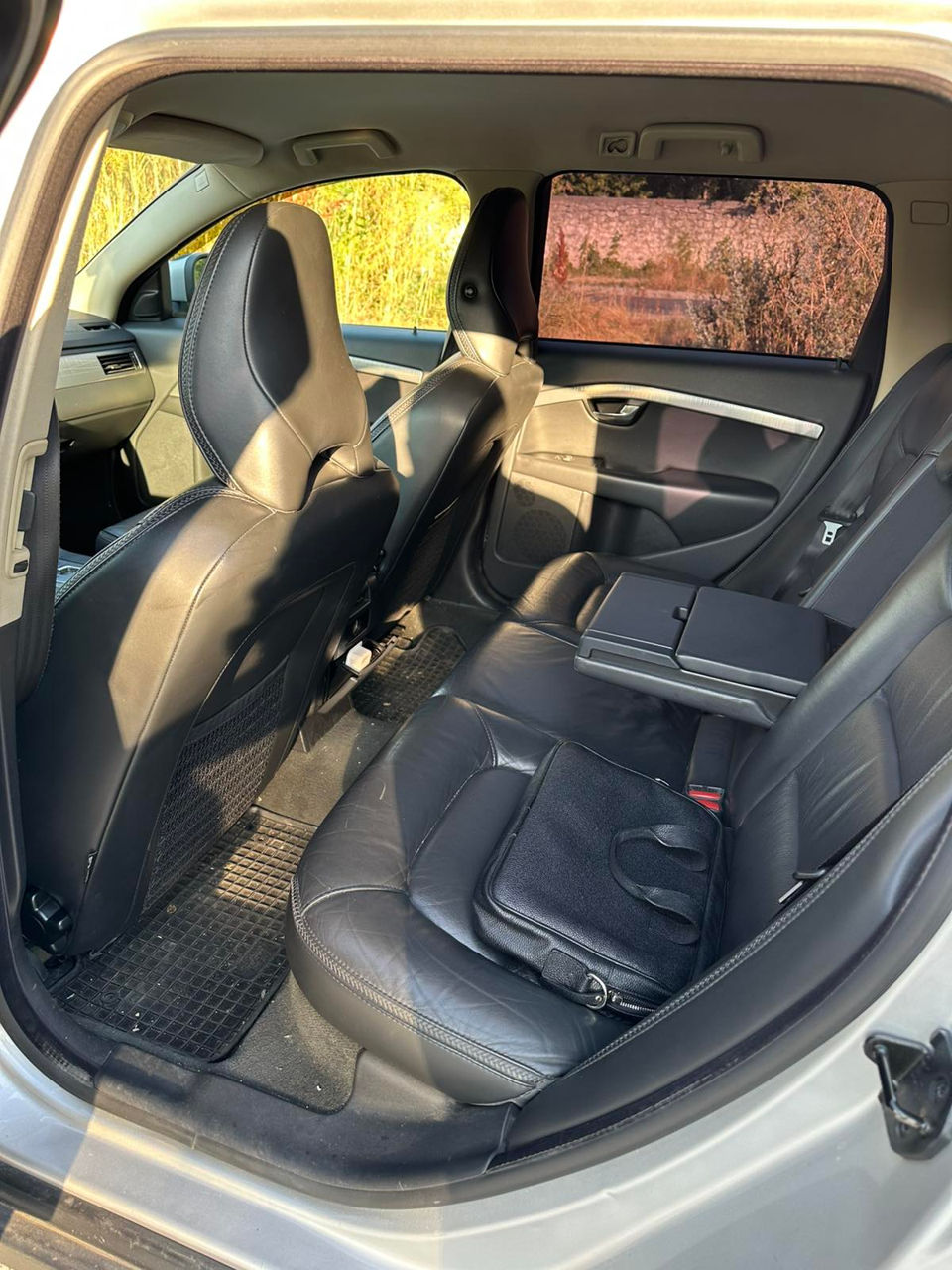 Volvo XC70 фото 3