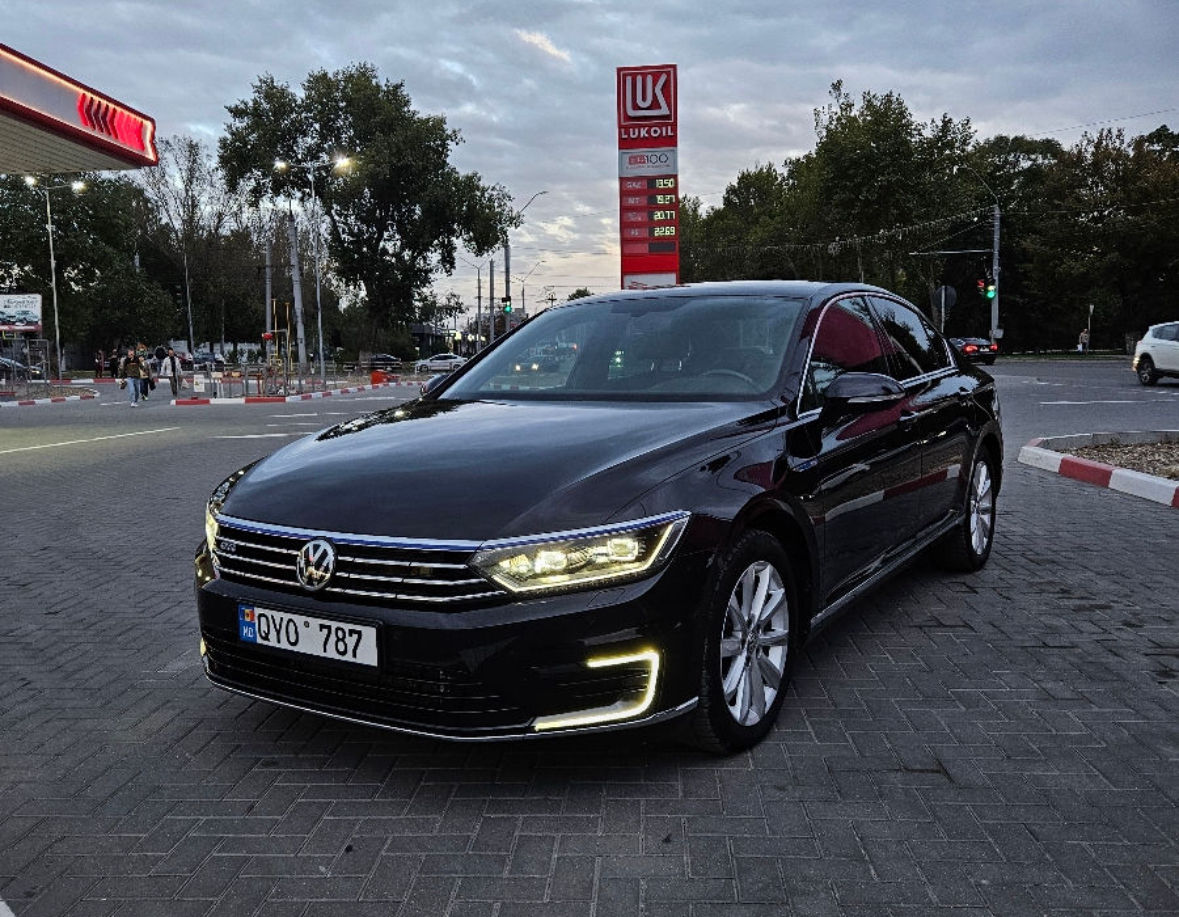 Volkswagen Passat foto 16