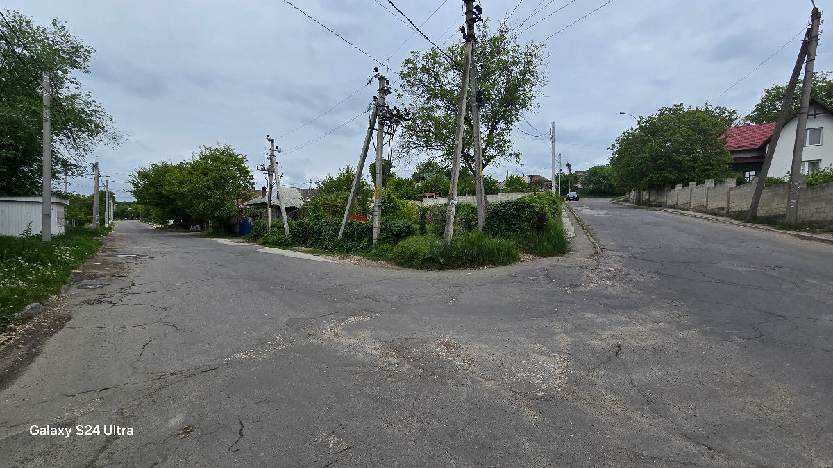 Teren pentru construcții 6 ari foto 3